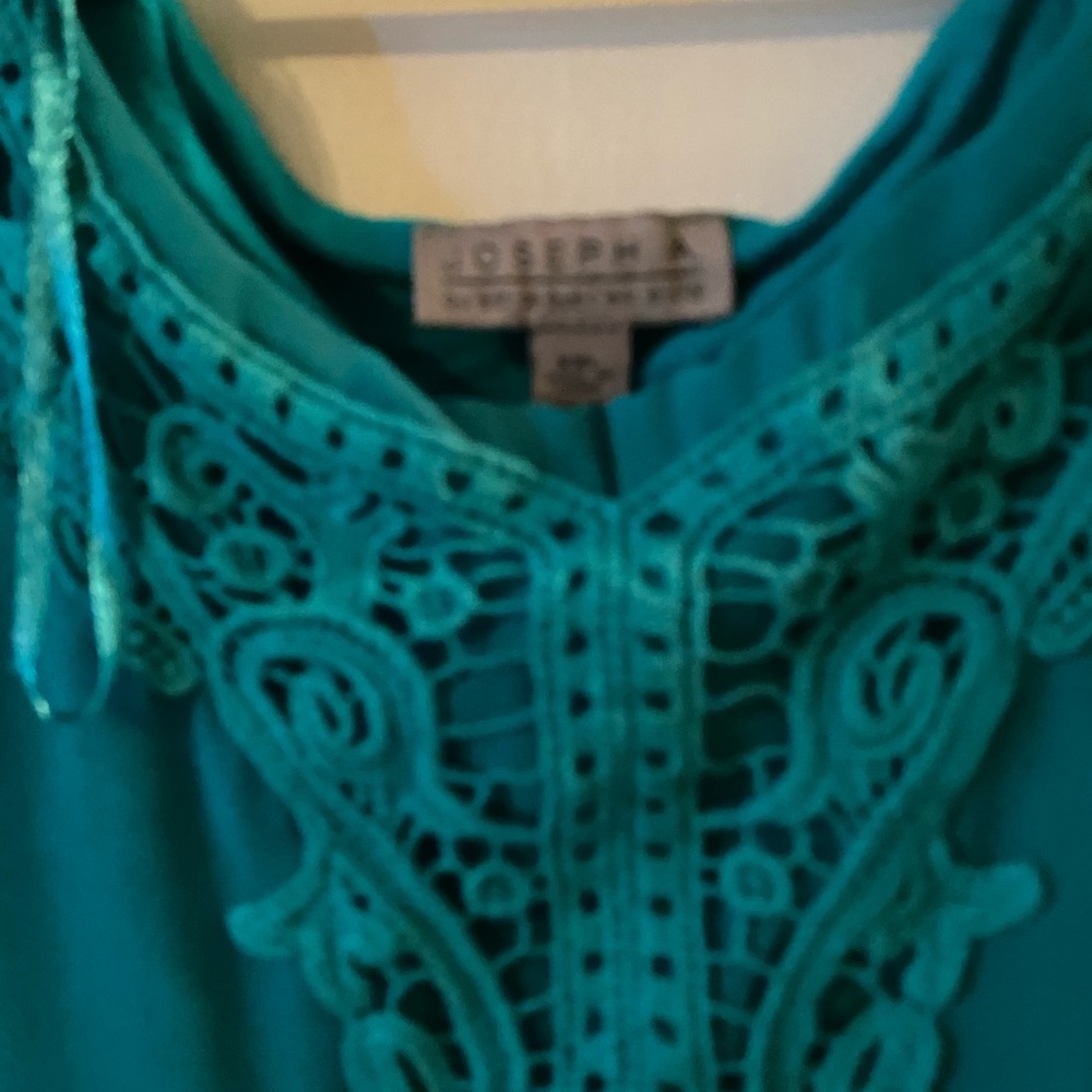 Joseph A Teal Crochet-Front Blouse